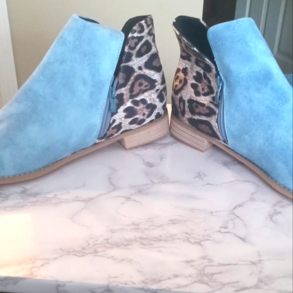 Ankle boots